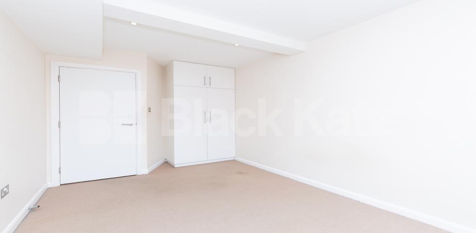 			VIRTUAL TOUR AVAILABLE!, 2 Bedroom, 1 bath, 1 reception Apartment			 SPRINGFIELD HOUSE LOFTS-TYSSEN STREET, DALSTON/HAGGERSTON